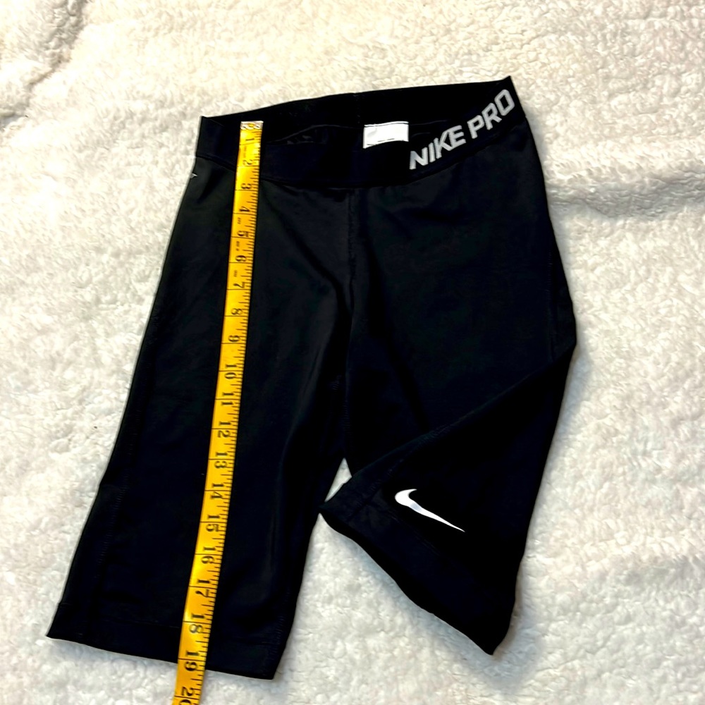 Dri- fit Nike Pro